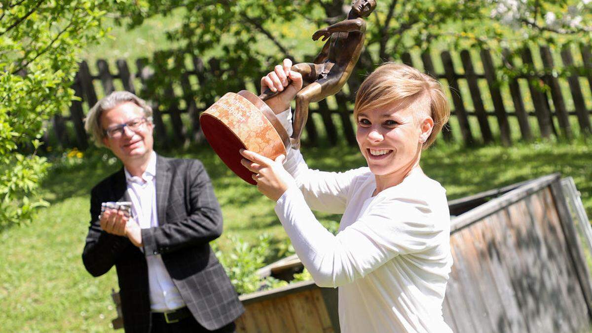 Nicole Schmidhofer und Sportlandesrat Christopher Drexler