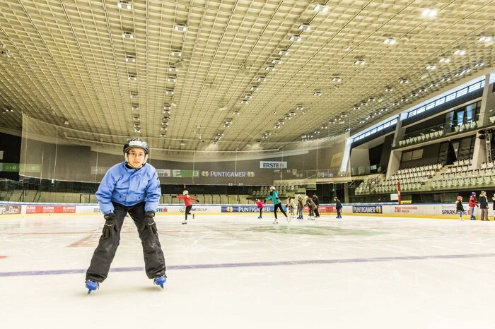 Klicken Sie sich durch die weiteren Bilder der Eiszeit