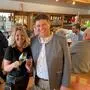 Silvia Fruhmann führt die Geschäfte im „Café und Genuss Engelhardt“. Im Bild mit Wirt Robert Engelhardt