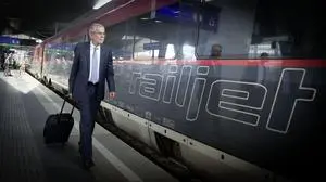 Offizieller Besuchdes Herrn Bundespräsidenten in der Tschechischen Republik
Abfahrt von Wien Hauptbahnhof mit ÖBB Railjet 76 „Antonín Leopold Dvořák“