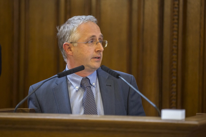 ... Gerd Oberleitner als Inhaber des universitären Lehrstuhls für Menschenrechte.