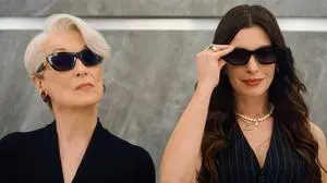Meryl Streep (links) und Anne Hathaway sind als Runway-Chefredakteurin Miranda Priestly und Andrea Sachs zurück auf der Leinwand in „Der Teufel trägt Prada 2“