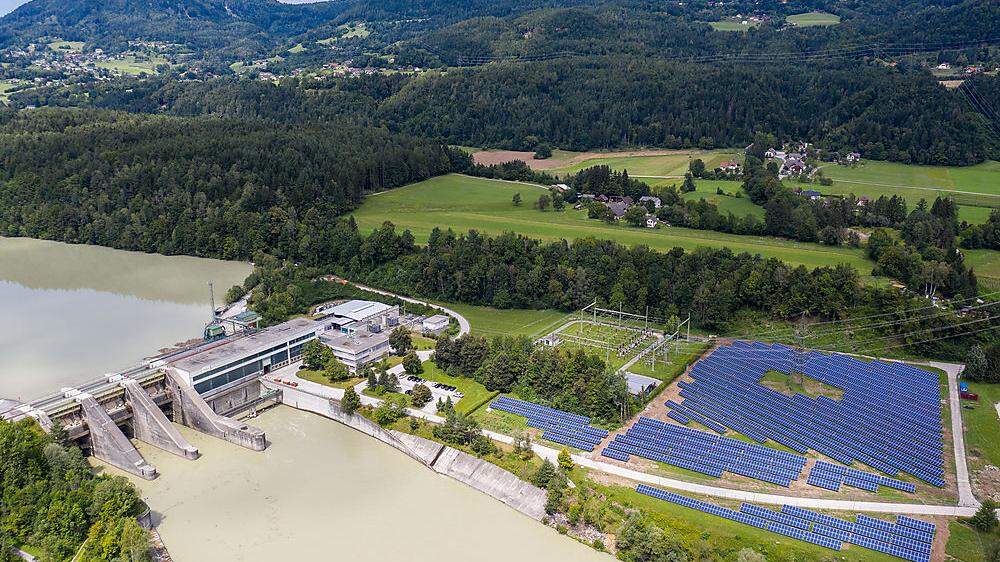 Eine Spitzenleistung von 1,3 Megawatt erzeugt die neue Photovoltaik-Anlage in Ludmannsdorf, zusätzlich zu den 88 Megawatt Leistung des Draukraftwerks