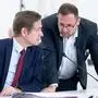 SPÖ-Fraktionschef Kai Jan Krainer und FPÖ-Fraktionsführer Christian Hafenecker mauscheln nun lieber ohne Neos-Fraktionschefin Stephanie Krisper