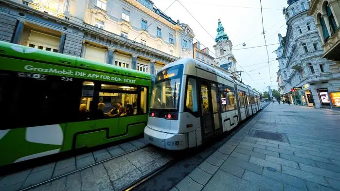 Für die Stundenkarte sind künftig 3,30 Euro fällig, das regionale Klimaticket kostet um 18 Euro mehr.