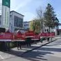Vor dem LKH Voitsberg protestierten am Dienstag Pflegekräfte für mehr Wertschätzung und bessere Bezahlung