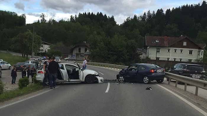 Schwerer Unfall nach der Draubrücke