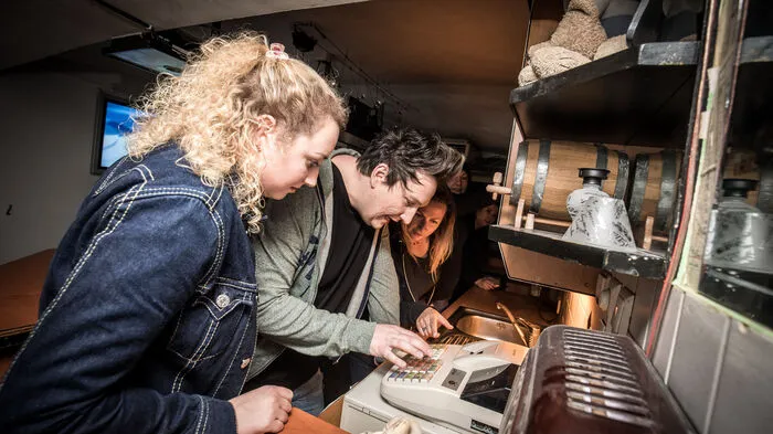 In der Klagenfurter Rosentaler Straße eröffneten kürzlich zwei Launsdorfer einen Escape Room zum Thema "die sieben Todsünden".