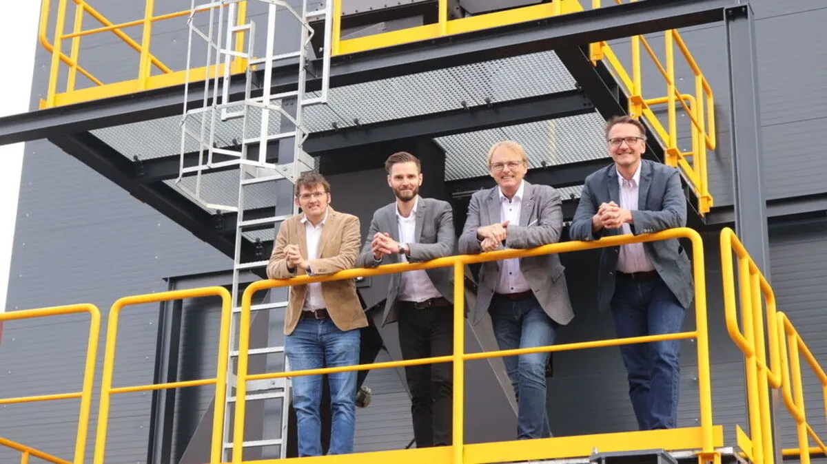 Thomas Edler, Andreas Edler-Retter, Jakob Edler und Stefan Edler (v.l.n.r) setzen sich für klimafreundliche Energiegewinnung ein