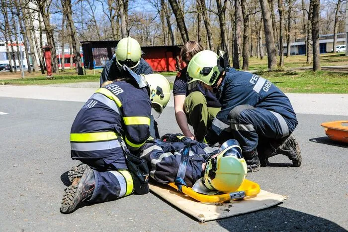 Am 7. April fand an der Landesfeuerwehr- und Zivilschutzschule in Lebring der Truppführerlehrgang statt.
