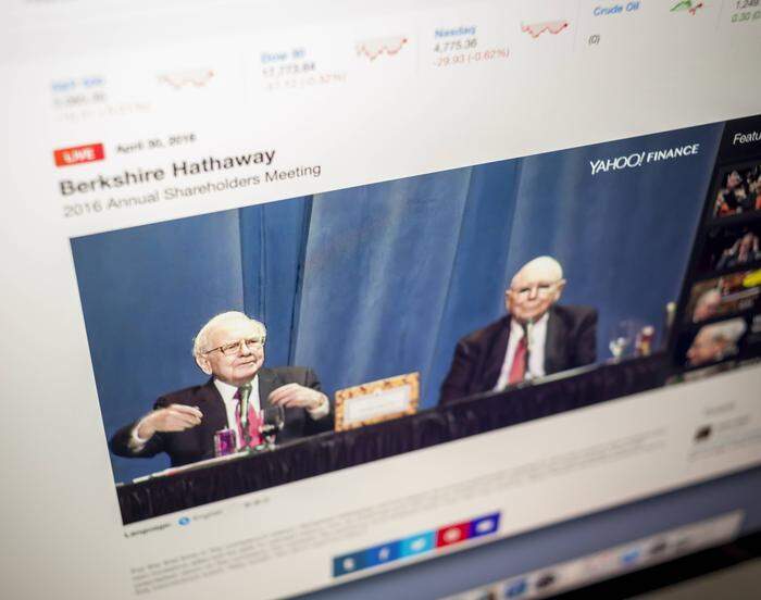 Buffett und Munger beim jährlichen Aktionärstreffen von Berkshire Hathaway.