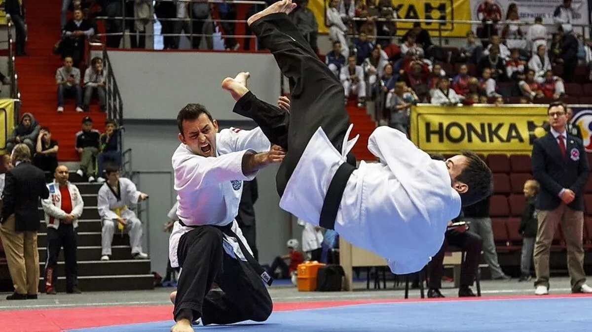 Michael Freißmuth (l.) und Patrick Pendl bei ihrer Freestyle-Show bei der "Russian Open"