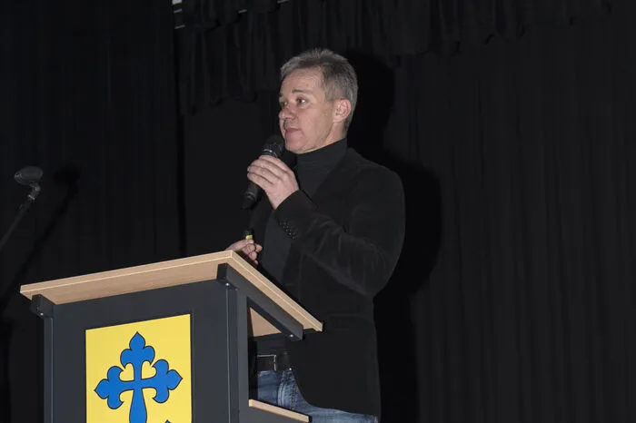Obmann und Initiator Rainer Dunst sprach über die Folgen der Umweltverschmutzung durch Plastikmüll