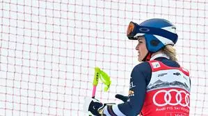 Lindsey Vonn mit schmerzverzehrtem Gesicht nach dem Crash