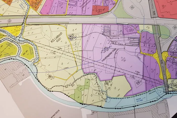 Neben Gady wird sich Hofer ansiedeln. Westlich davon ist das Freizeitareal samt Sportplatz geplant.