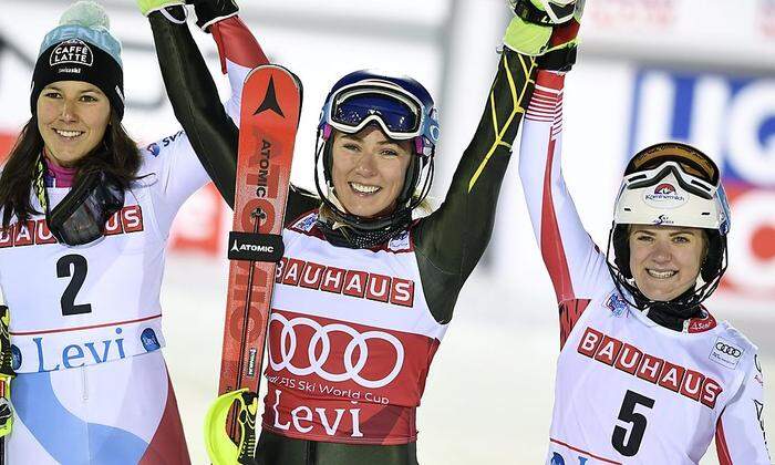 Der 23. November 2019 war ein besonderer Tag für Katharina Truppe (rechts). Die Kärntnerin stand zum ersten Mal auf dem Weltcup-Slalompodest – mit Siegerin Mikaela Shiffrin (Mitte) und Wendy Holdener