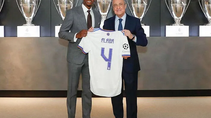 David Alaba wird bei Real Madrid die Nummer 4 von Ex-Starspieler Sergio Ramos übernehmen.