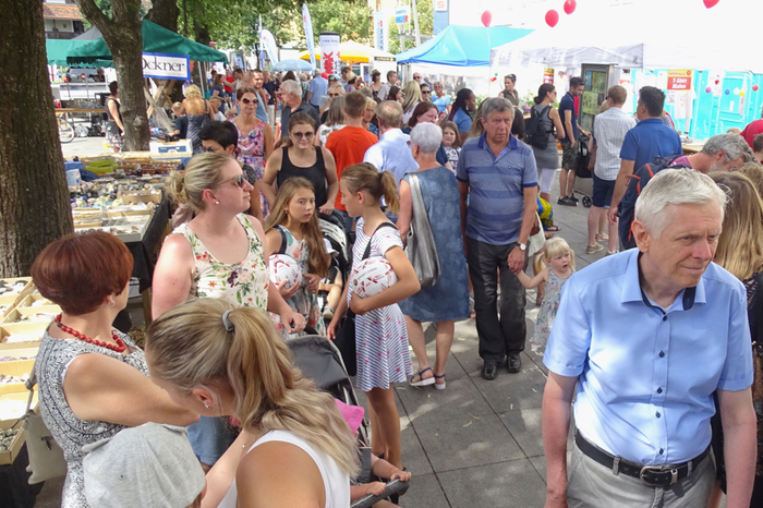 ... Sonderangebote des Weizer Handels...