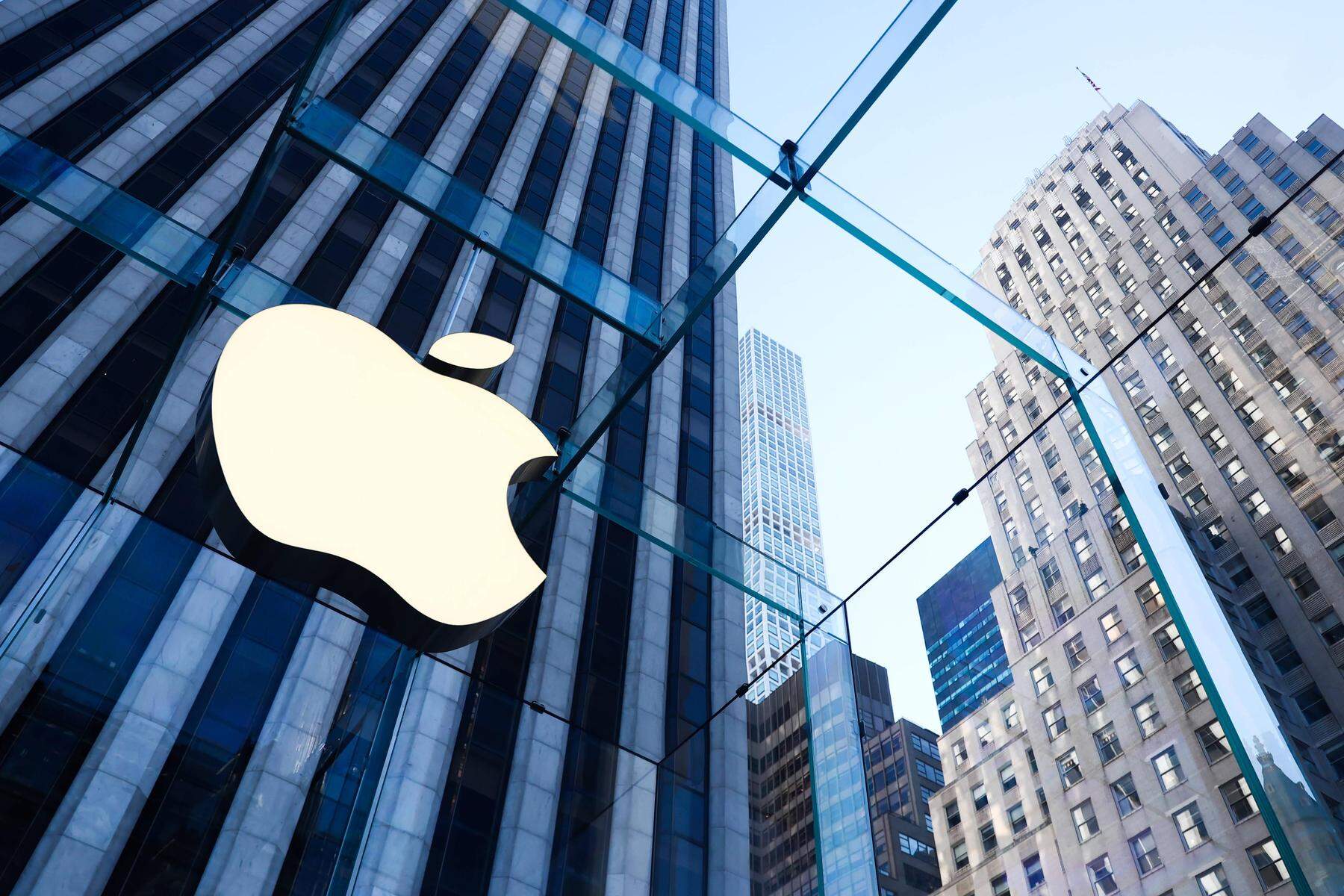 Vorwürfe gegen iPhone-Konzern: „Exzessive Preise, unterdrückter Wettbewerb“: US-Justiz verklagt Apple 