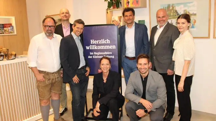Im Rahmen einer Feier mit Dutzenden Gästen aus der Region wurde das neue Regionalbüro der Kleinen Zeitung Voitsberg in der Grazer Vorstadt 14a offiziell eröffnet.