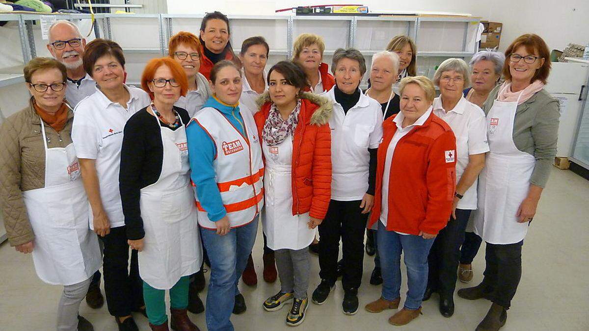Ein Teil der insgesamt 65 Freiwilligen der Team Österreich Tafel Bad Gleichenberg
