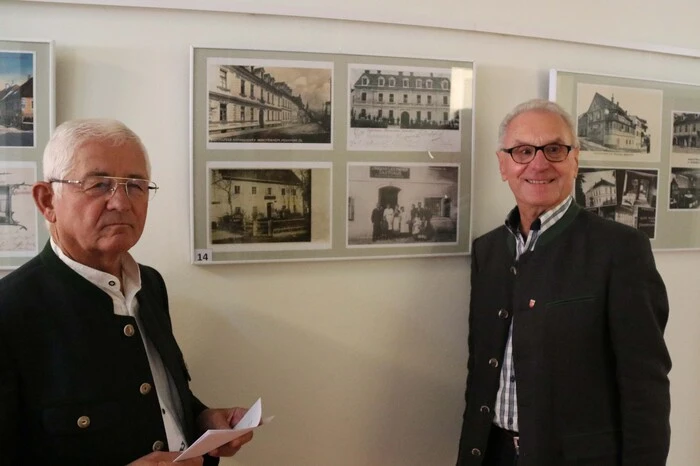 Zusammengetragen wurden die Bilder von den Stadtarchivaren Erich Schreilechner und Hans Rinofner.