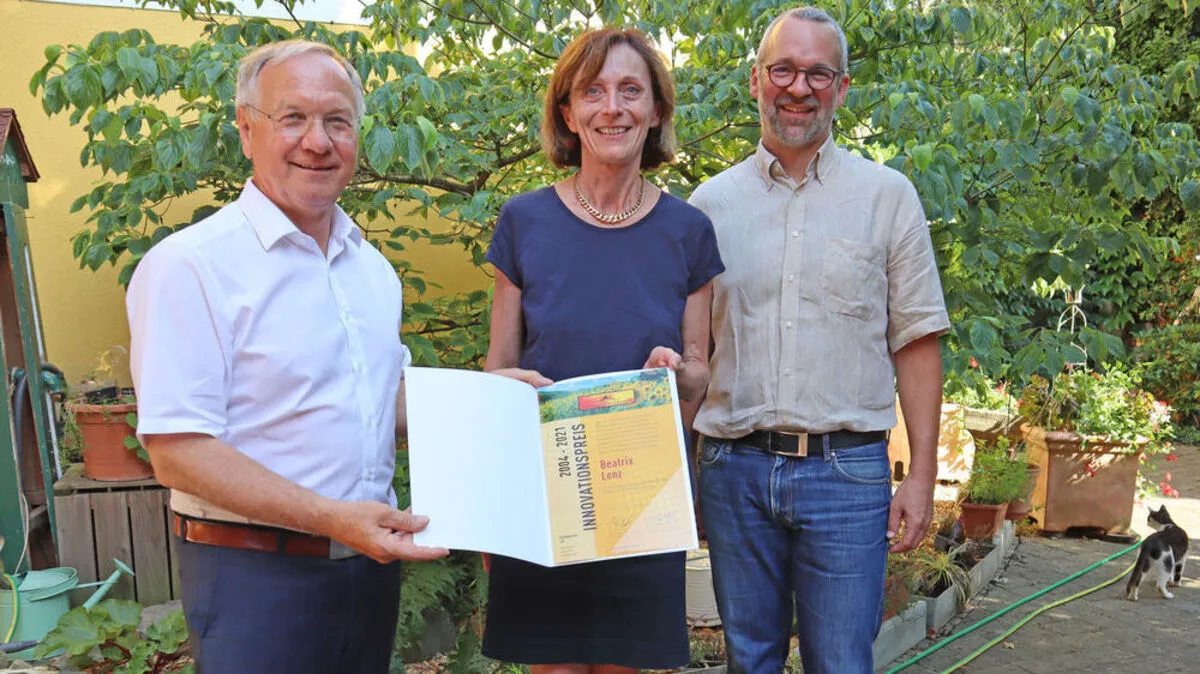 Josef Ober (Vulkanland-Obmann) mit Beatrix Lenz (Regionalmanagement) und Michael Fend (Leader Management)