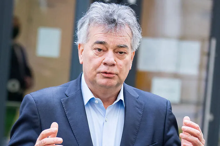 Vizekanzler Werner Kogler (Grüne): Er macht derzeit das Spiel, er könnte Kanzler werden, um für Kontinuität zu sorgen.