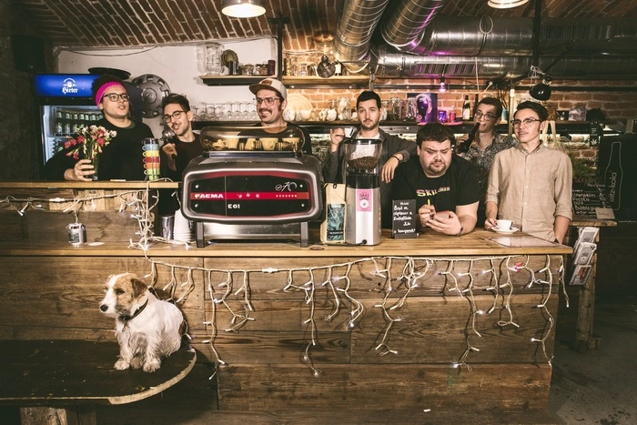 Mit ihrem Mix aus Rock/Pop und Volksmusik werden „Die Niachtn“ die Antenne Steiermark-Bühne zum Beben bringen