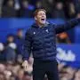 Crystal Palace manager Oliver Glasner gestures on the touchline during the British Premier League soccer match between Everton and Crystal Palace, at Goodison Park, Liverpool, England, Saturday Sept. 28, 2024. (Peter Byrne/PA via AP)