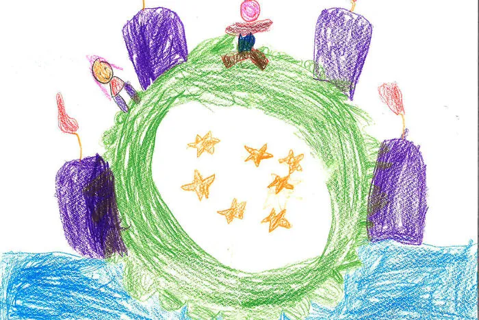 6. Dezember: Julia Eberhardt (6) aus St. Margarethen freut sich schon sehr auf Weihnachten. Ein bisschen muss sie noch warten, bis wirklich alle vier Kerzen am Adventkranz leuchten.