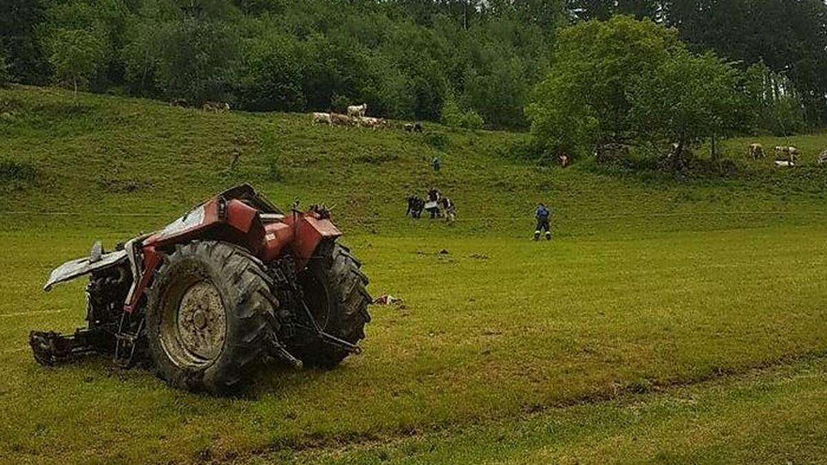 In Vorberg stürzte ein Traktor 200 Meter über einen Hang