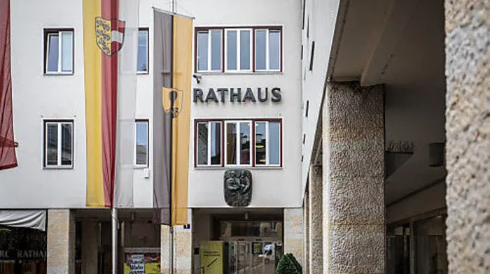 Stadtrat Erwin Baumanns (FPÖ) Aussagen zum Thema Schattenschulen treffen auf harsche Kritik aus dem Magistrat Villach