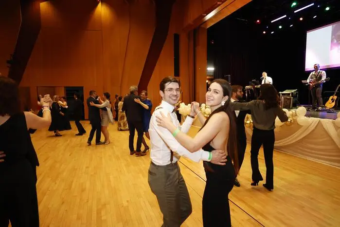 Danach wurden die Tanzbeine nach den Klängen der Band Hakuna Matata geschwungen, während in der Disco DJ Lost_taste für mitreißende Beats sorgte. 
