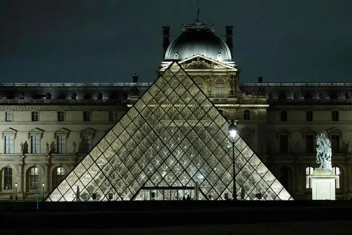 Der Touristenmagnet Louvre wird seit Monaten von Missständen geplagt. 