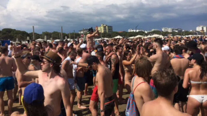 Party am Strand von Lignano