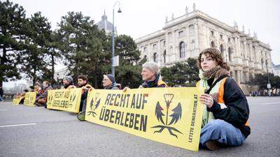 Die TU Graz will rechtliche Schritte gegen die „Letzte Generation“ einleiten