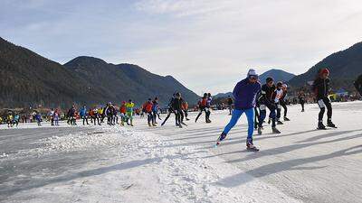 1500 Eisläufer sind bei den Volksläufen über 100 und 200 Kilometer am Start