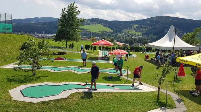 Klicken Sie sich durch die Fotos vom ersten Bewerbstag der Champions League im Bahnengolf in Voitsberg!