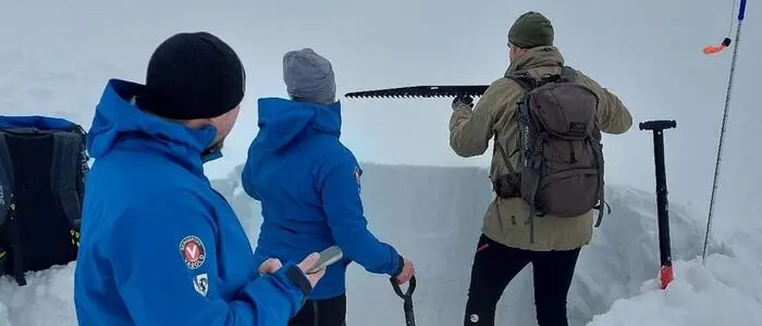 Die Schichtstruktur der Schneedecke wurde untersucht