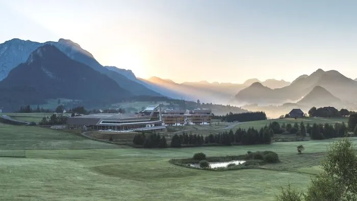 Rings ums Bad lockt die schöne Landschaft des Salzkammerguts
