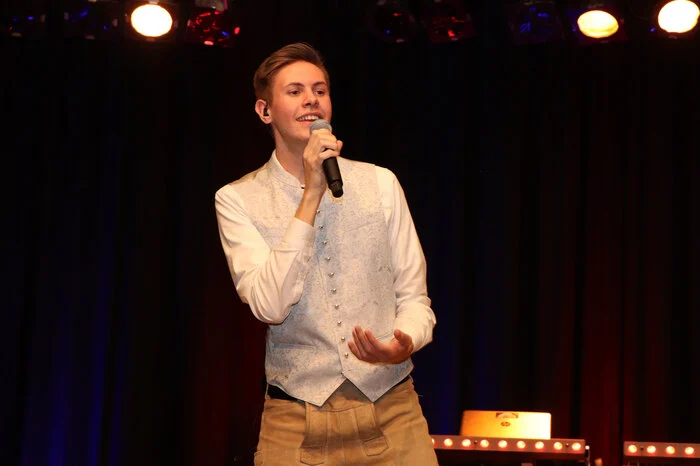 Michael Huber präsentierte seine neue Single „Überflieger“.