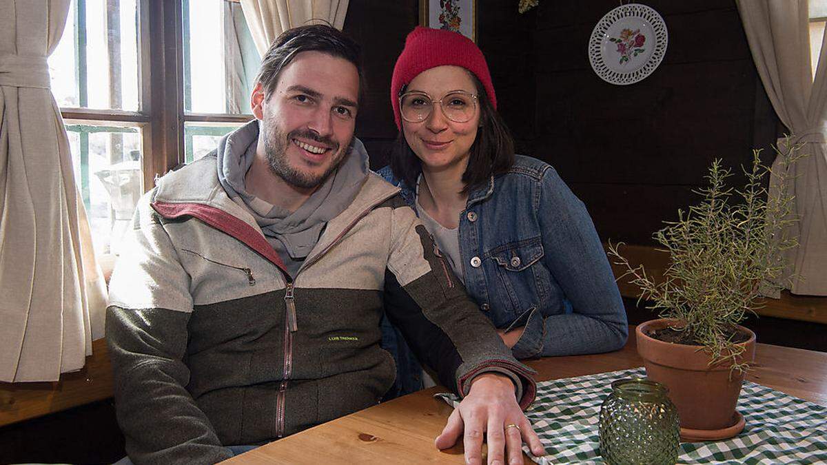 Dani und Stefan Sternad freuen sich auf eine neue und abwechslungsreiche Saison in der Messnerei am Sternberg