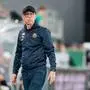 ABD0091_20250731 - WIEN - ÖSTERREICH: Trainer Peter Stöger (SK Rapid) am Donnerstag, 31. Juli 2025, während des Rückspiels der 2. Qualifikationsrunde zur UEFA Conference League zwischen SK Rapid und Decic Tuzi in Wien. - FOTO: APA/GEORG HOCHMUTH