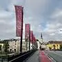 Die Draubrücke steht bereits ganz im Zeichen des Villacher Kirchtags