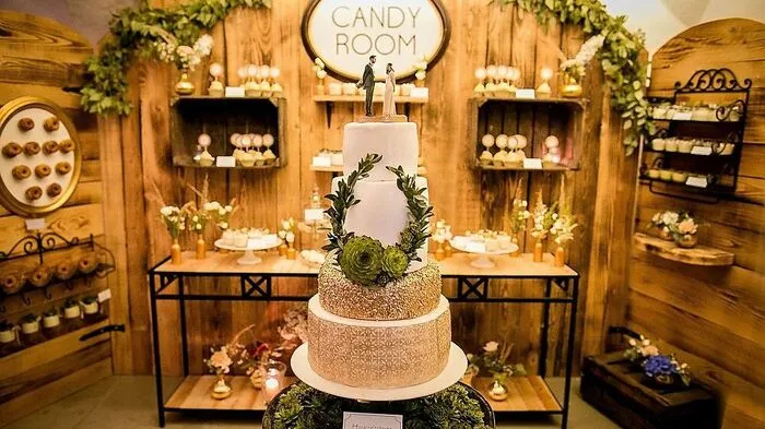 Die Torte als Herzstück im Candy Room