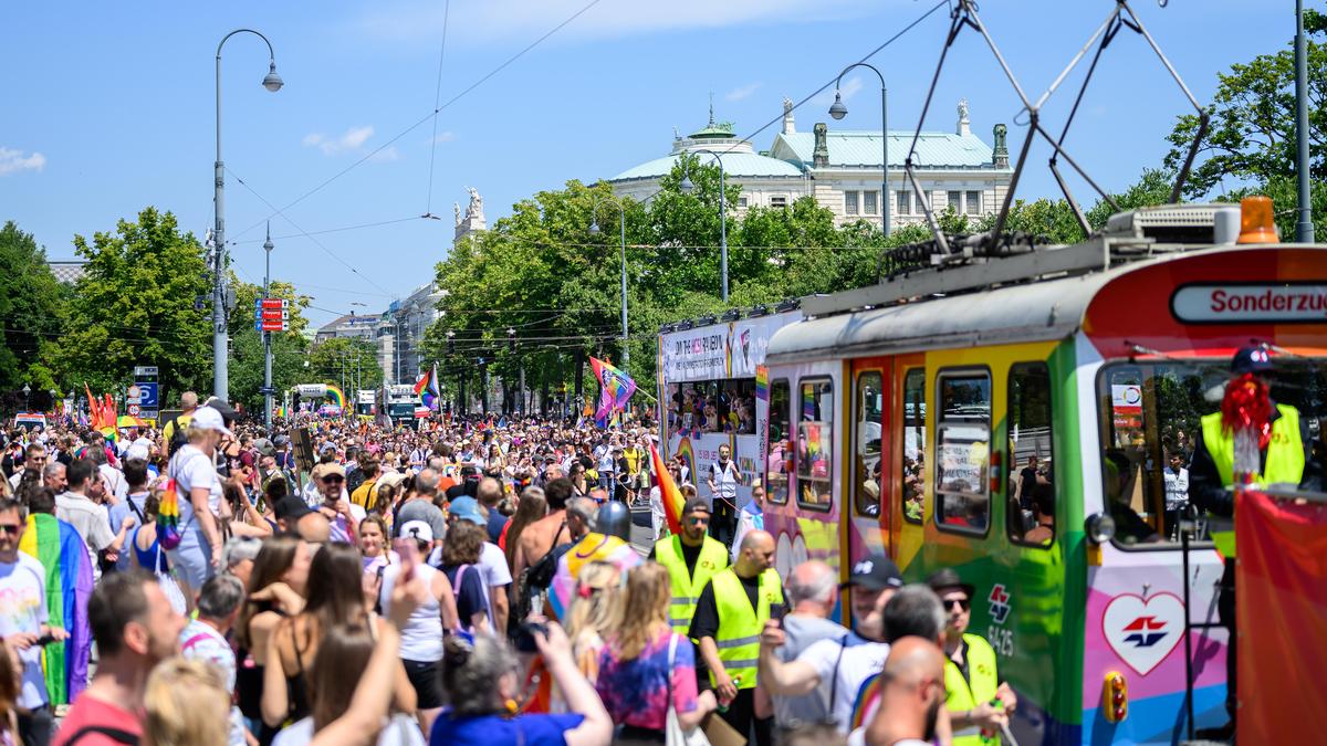 Erneut feierten Zehntausende in Wien 