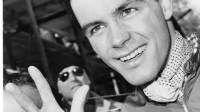 „Das war die dritte Goldmedaille“, sagte Toni Sailer zu dem Fotografen nach seinem Abfahrtslauf bei den Olympischen Winterspielen 1956 in Cortina