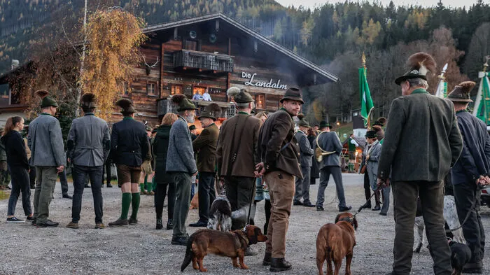 Am 28. Oktober traf sich die Jägerschaft der Kleinregion Schladming im Untertal zur traditionellen Hubertusfeier.