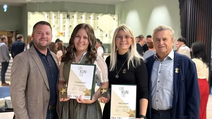 Mittwochabend wurde vor einer Vielzahl an Gästen in der Fürstenfelder Stadthalle der „rote Teppich“ für die frisch gekürten „Stars of Styria“ aus dem Bezirk Hartberg-Fürstenfeld ausgerollt. 